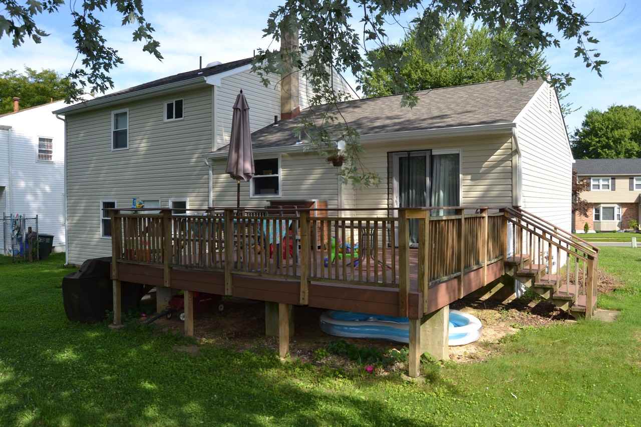 5 Donwood Dr - Photo 2 of 22