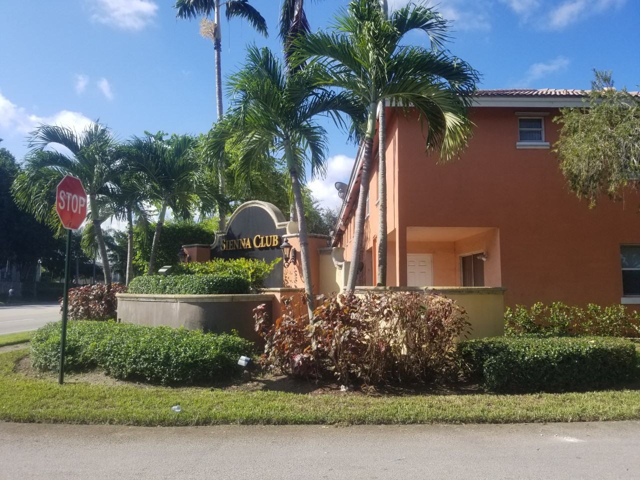 6903 Sienna Club Place, Lauderhill, FL 33319 2 Bedroom Apartment for