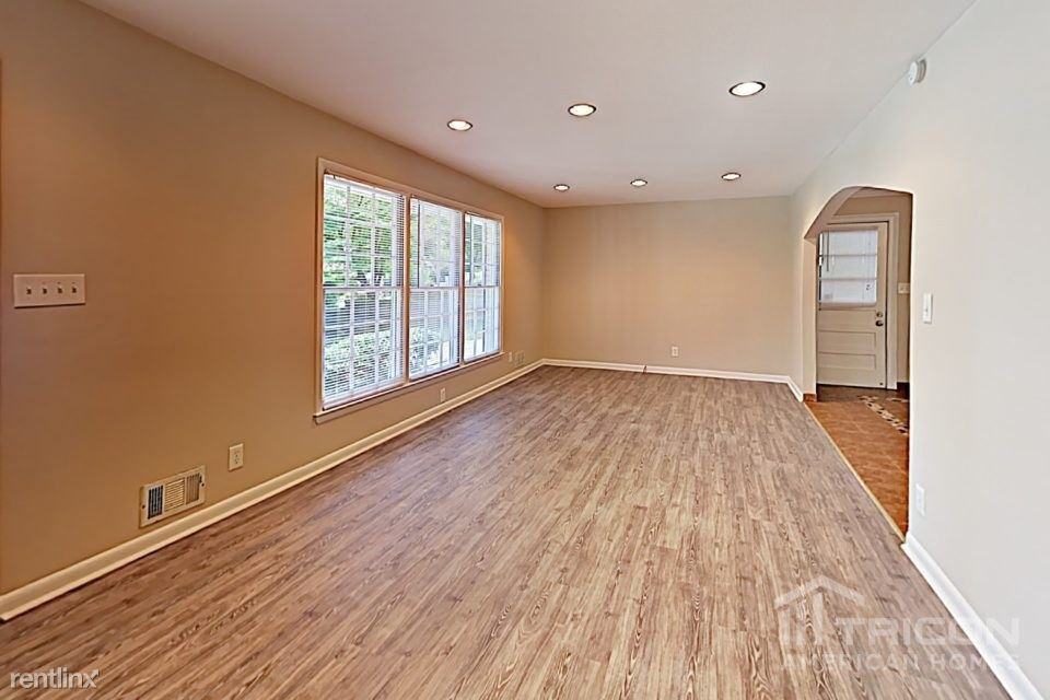 2878 Blossom Lane - Photo 3 of 17