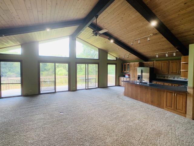 10810 Mcconnell - Photo 3 of 12