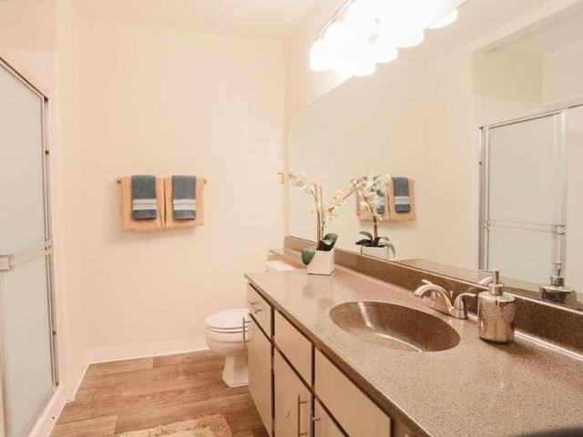 3501 S Mcclintock Dr - Photo 7 of 34