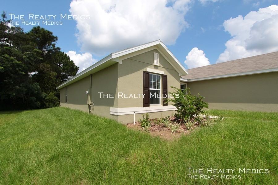 806 Chelsea Ave - Photo 3 of 25