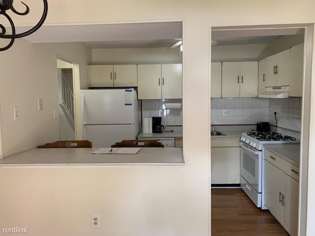 18 King Richard Ct - Photo 2 of 18