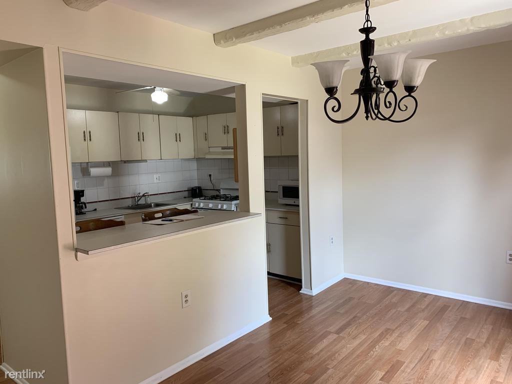 18 King Richard Ct - Photo 3 of 18