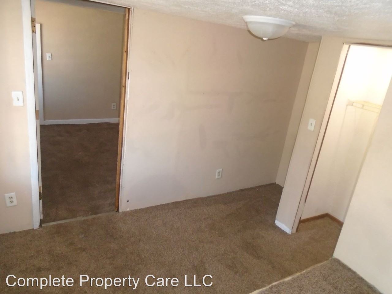 130 W. 6th st. - Photo 3 of 9