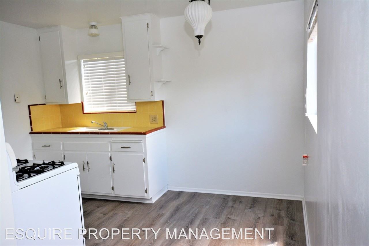 222 Palm Drive #A - Photo 3 of 11