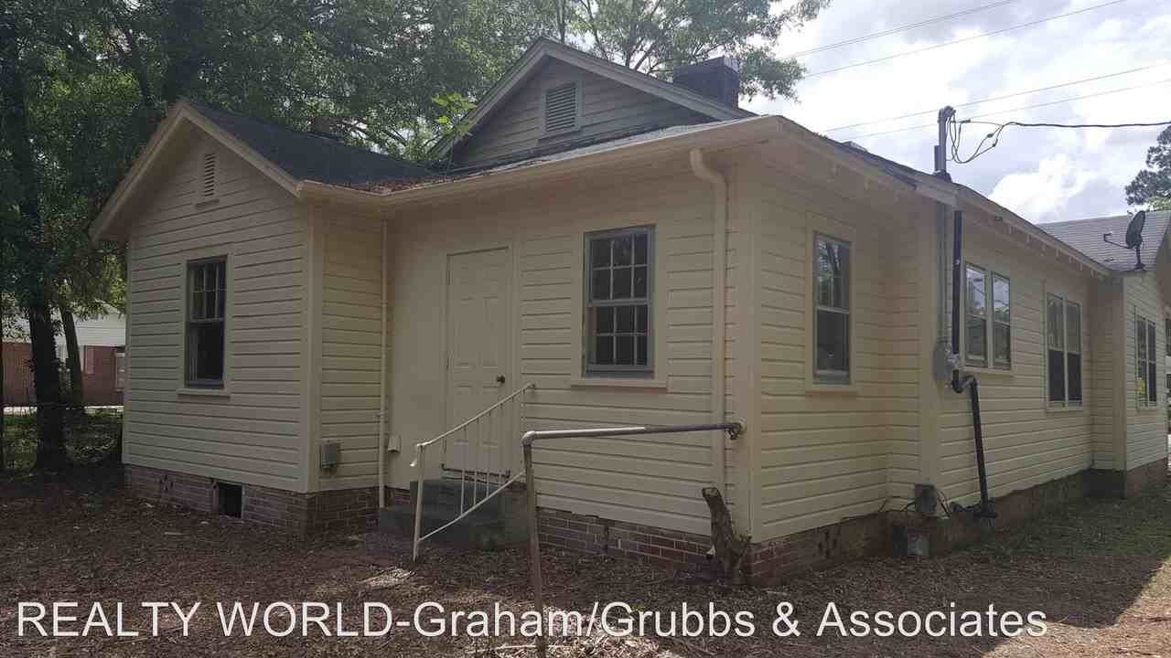 710 Biggs Street - Photo 3 of 19