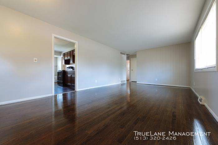 10288 Faxon Ct - Photo 2 of 16