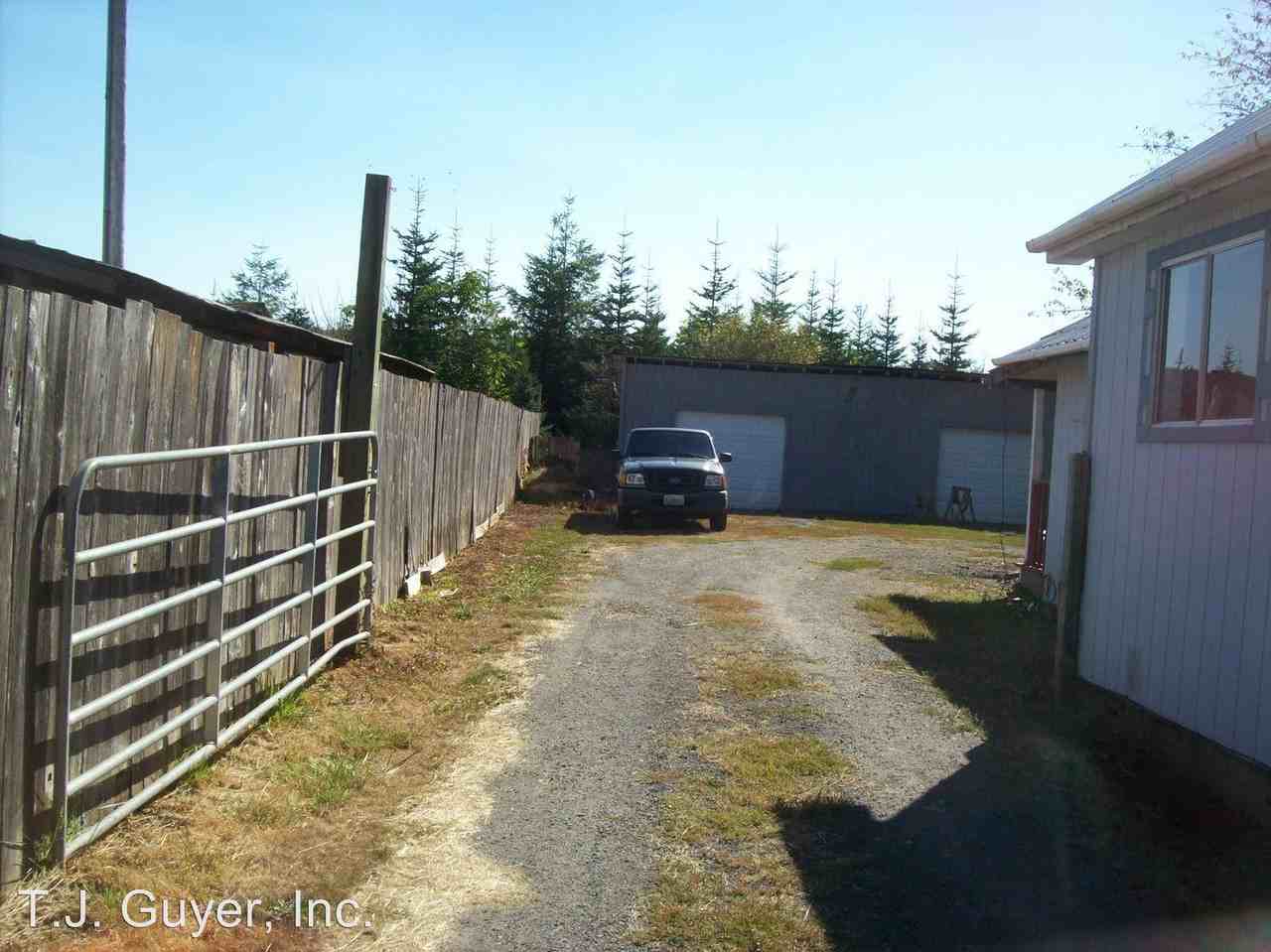 228 Stowell Road - Photo 3 of 3