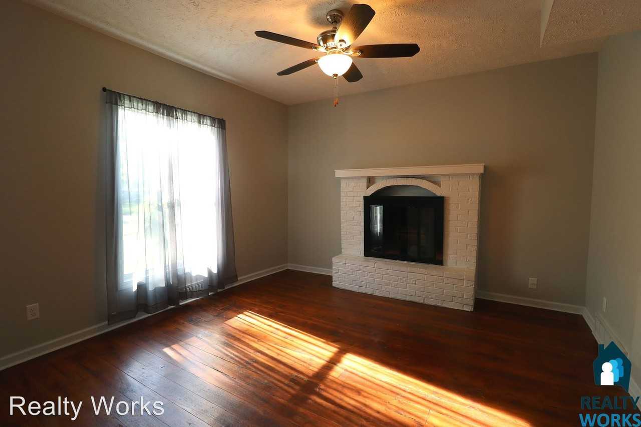 4241 Touzalin Ave - Photo 2 of 15
