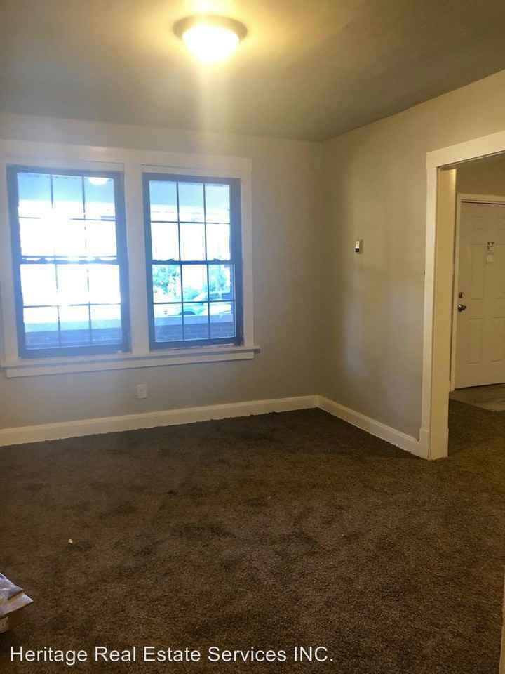 554 Kentucky St - Photo 3 of 10