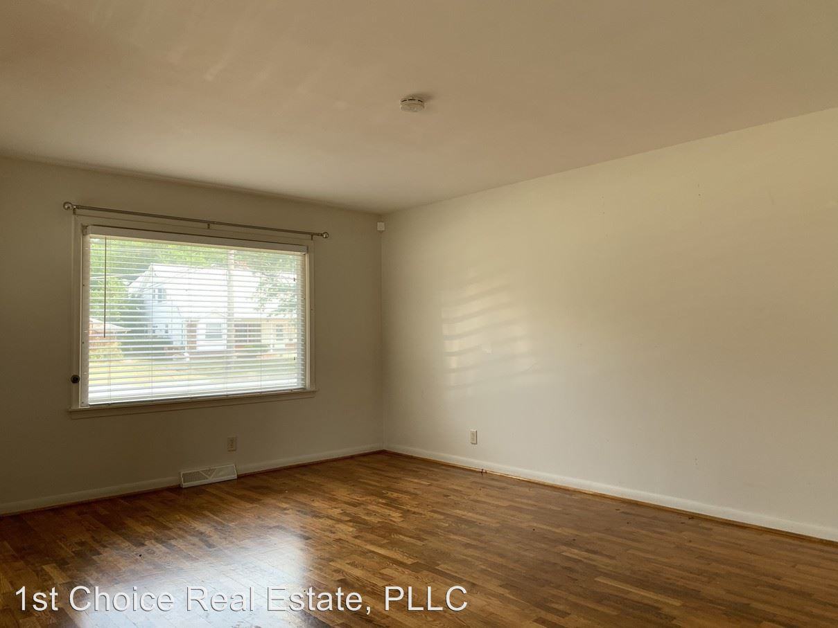 2910 Woodruff Avenue - Photo 2 of 14