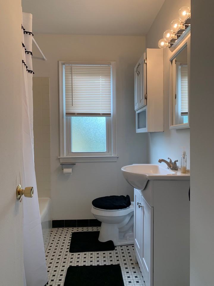 32469 Rosslyn Ave - Photo 5 of 14