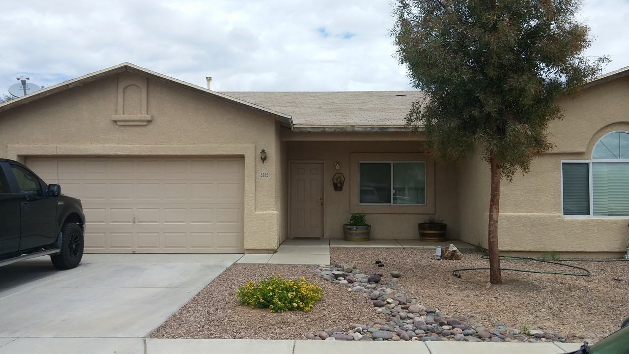 6265 S Iron Brand Dr - Photo 2 of 9