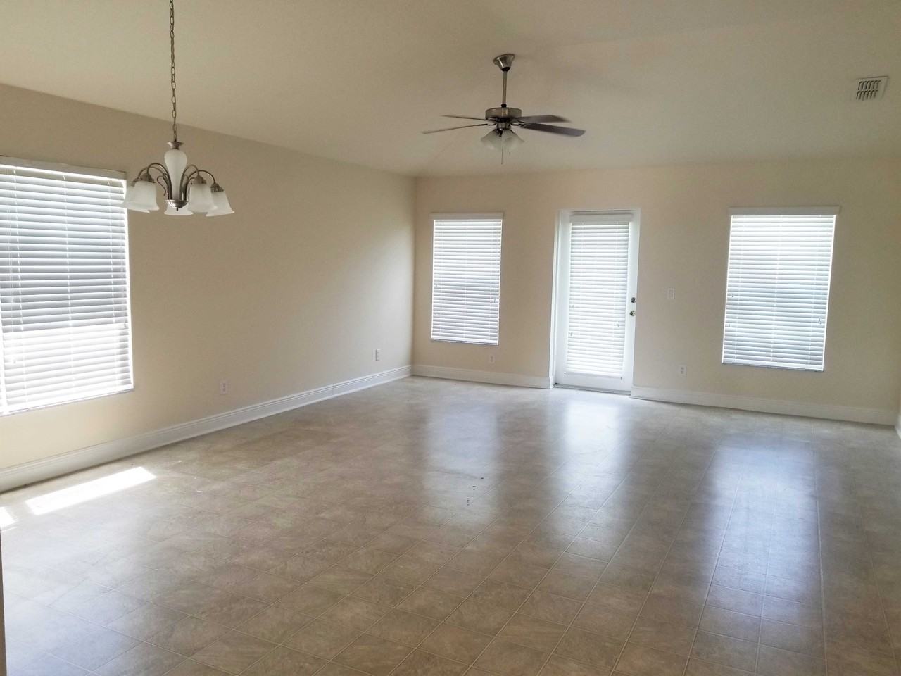 2080 Big Buck Drive - Photo 2 of 9