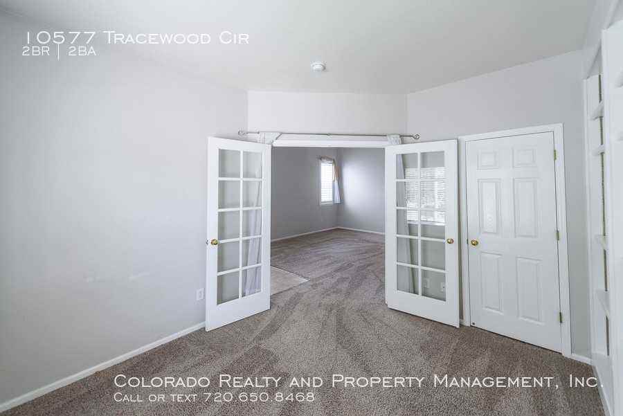 10577 Tracewood Cir - Photo 3 of 19