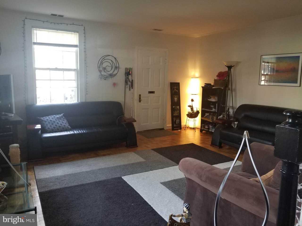 1020 S Barton Street 261 - Photo 3 of 10