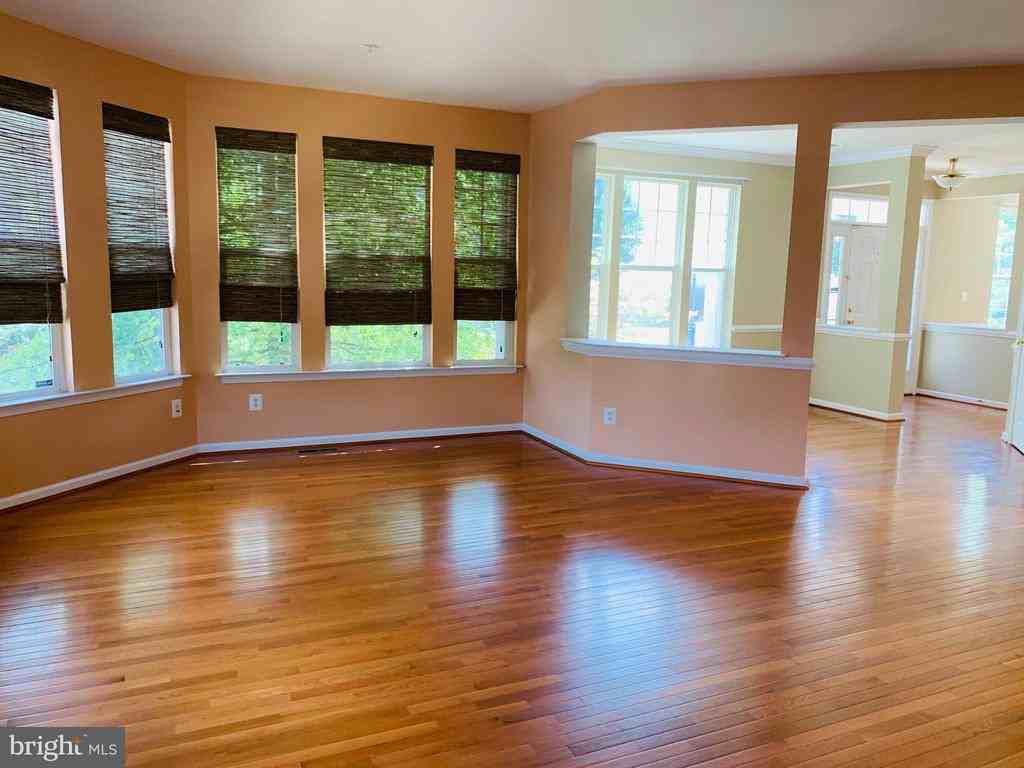 14308 Sharpshinned Dr - Photo 2 of 22