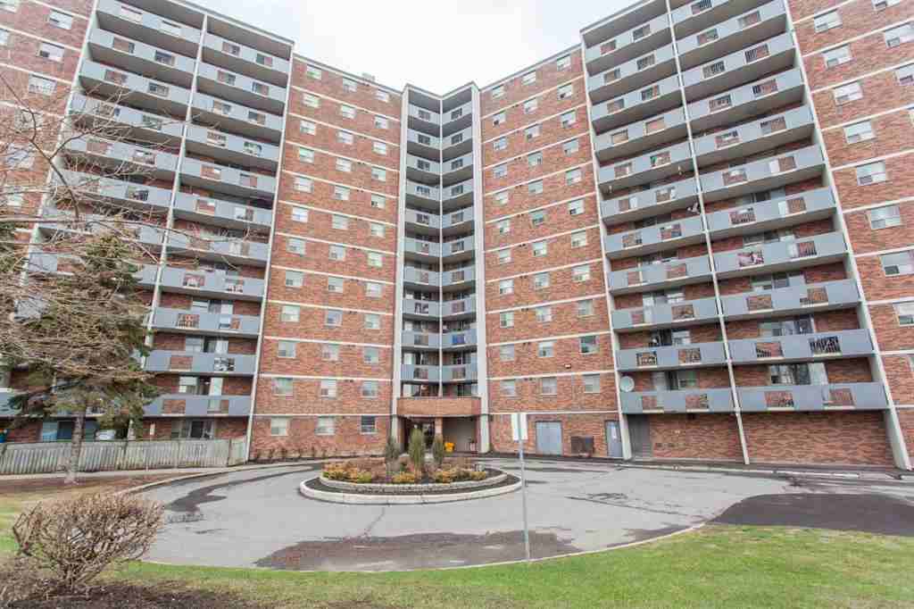 3360 Upland Heights Village, Ottawa, ON K1V 9S2 Studio Apartment for