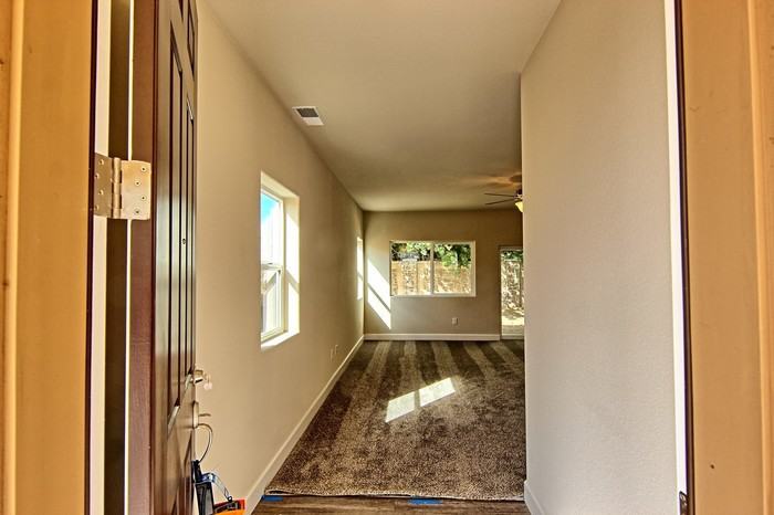 604 Grey Eagle Lane - Photo 3 of 23