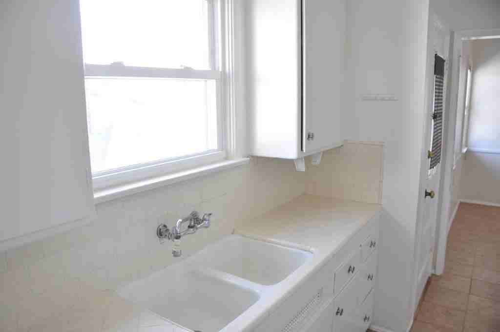 S. Doheny Dr. & W. Olympic Blvd. - Photo 7 of 32