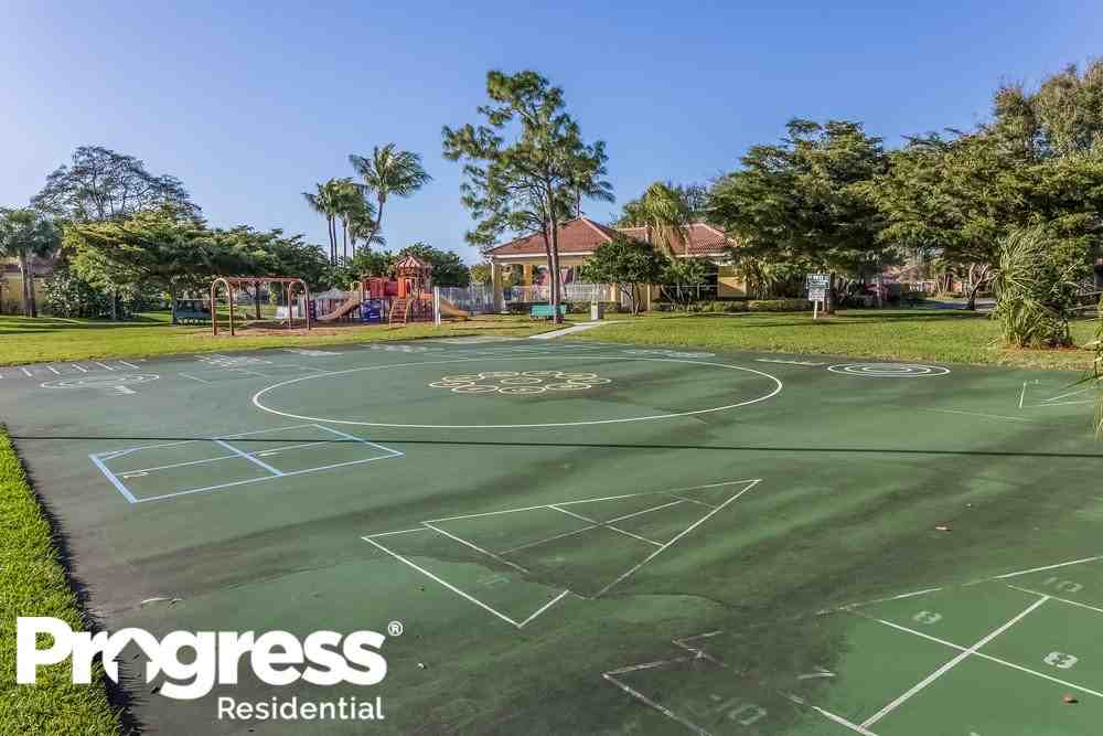 8031 Via Hacienda - Photo 3 of 16