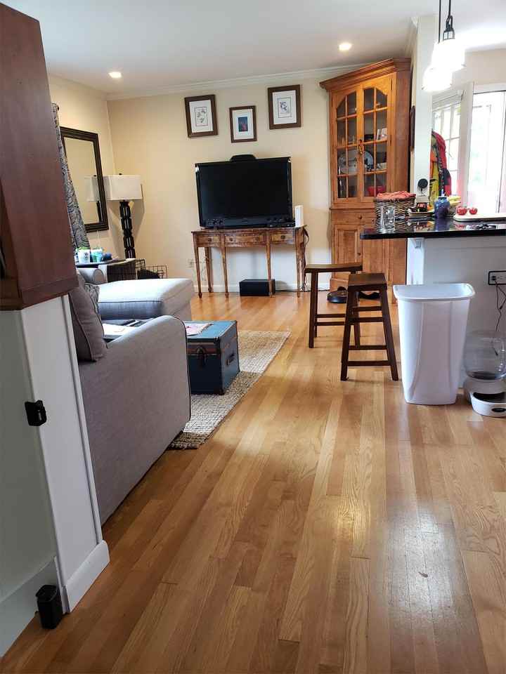 102 Suburban Square - Photo 2 of 22