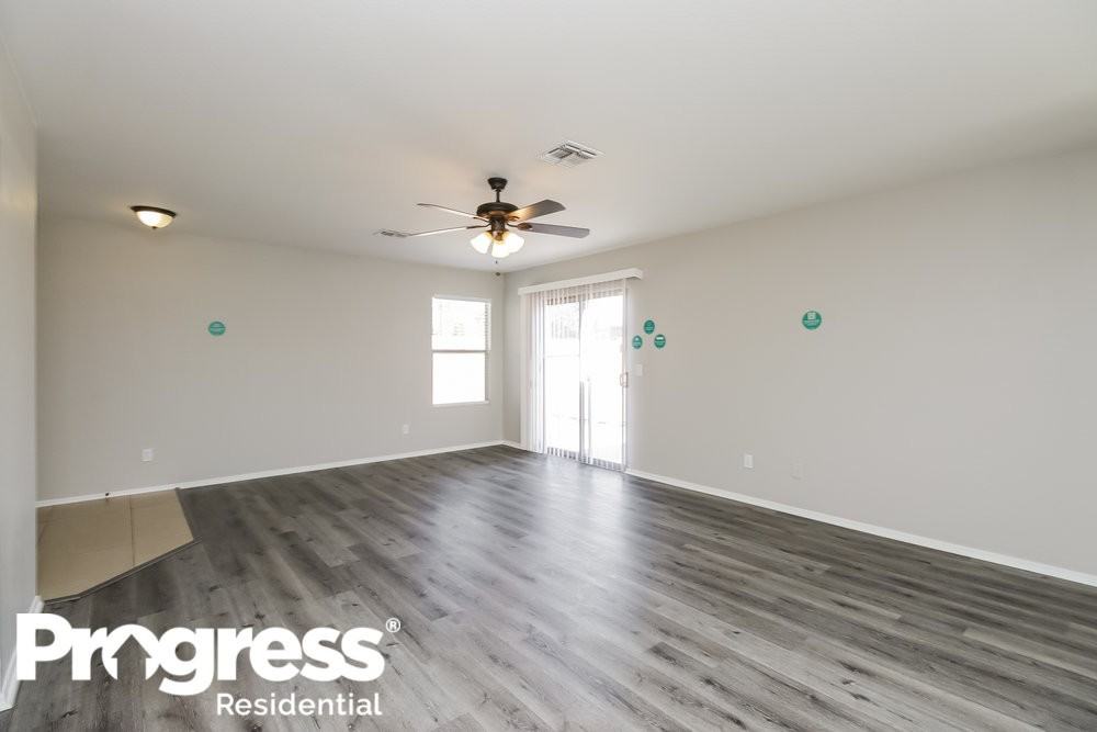 3229 W Alta Vista Rd - Photo 3 of 21