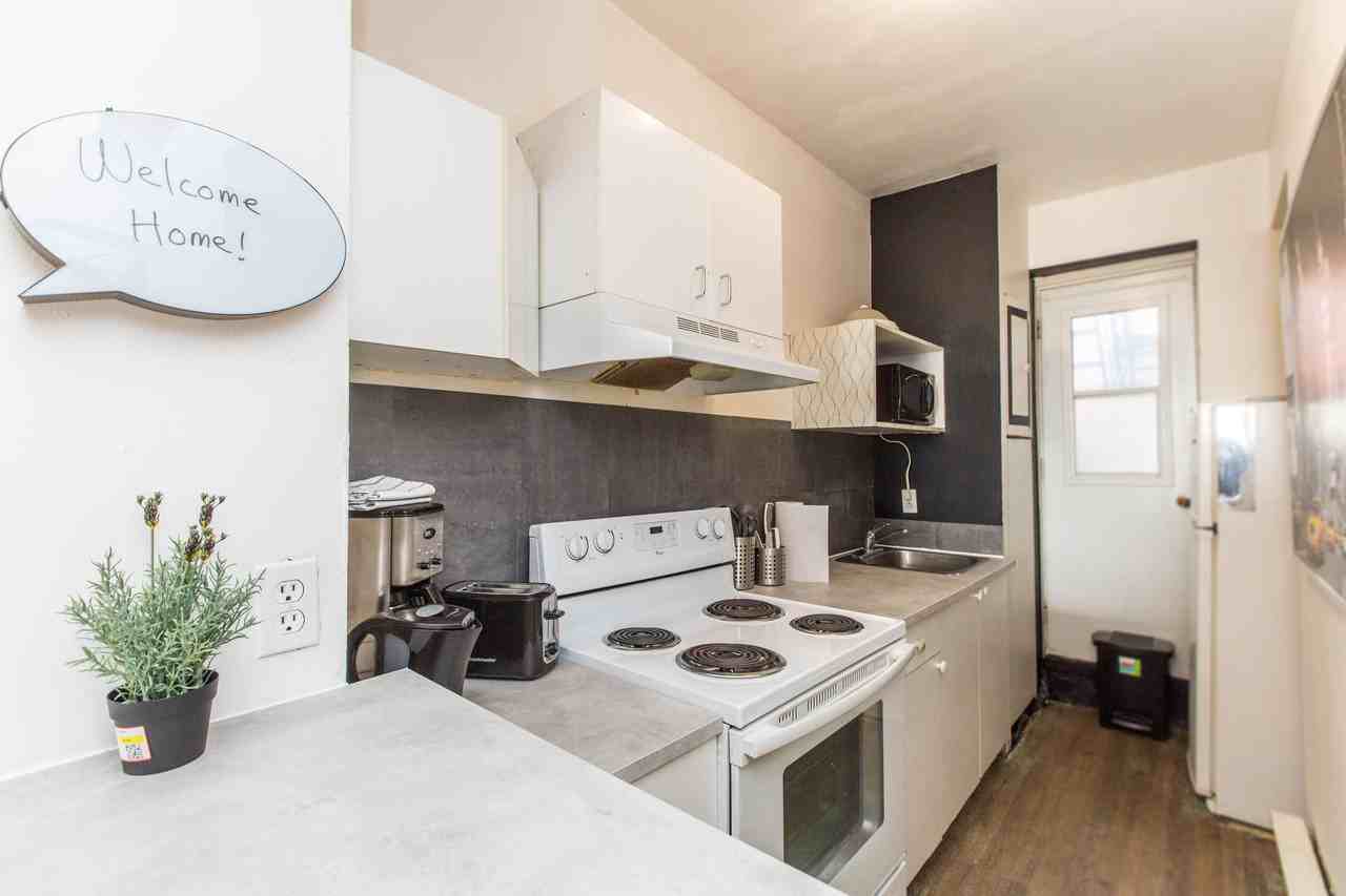 4601 Avenue du Parc #1 - Photo 4 of 9