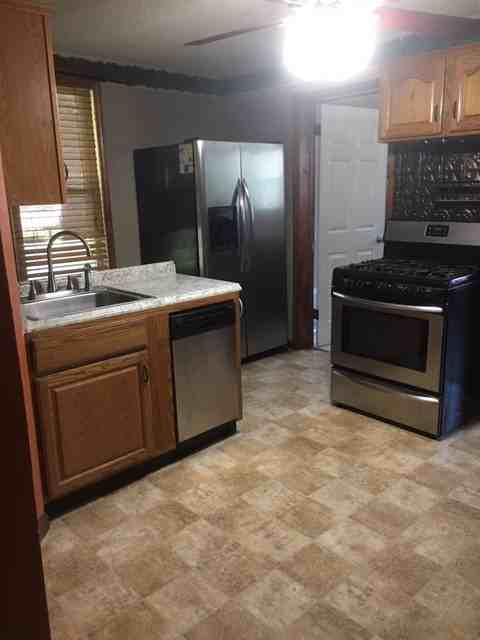 311 Panhorst St - Photo 3 of 7