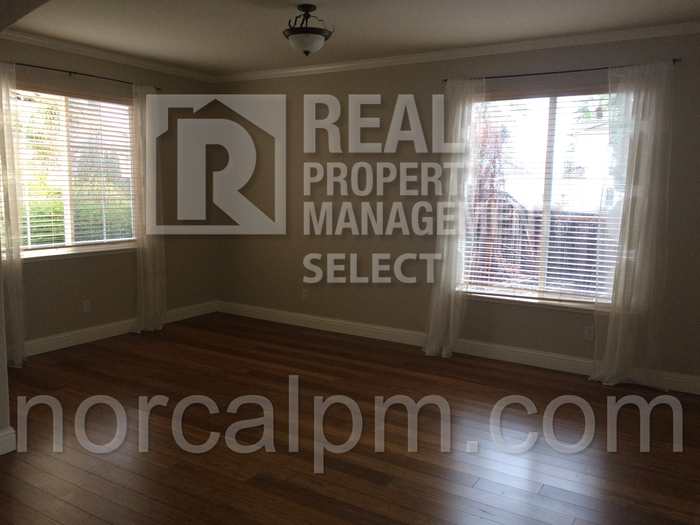 2040 San Esteban Circle - Photo 3 of 26