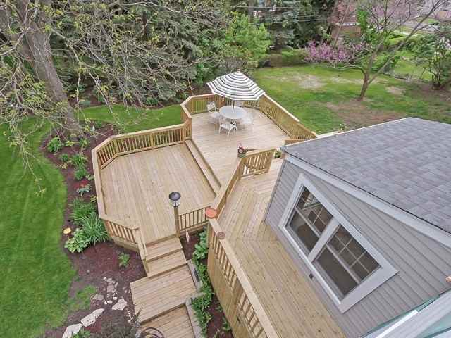 313 Commonwealth - Photo 2 of 21