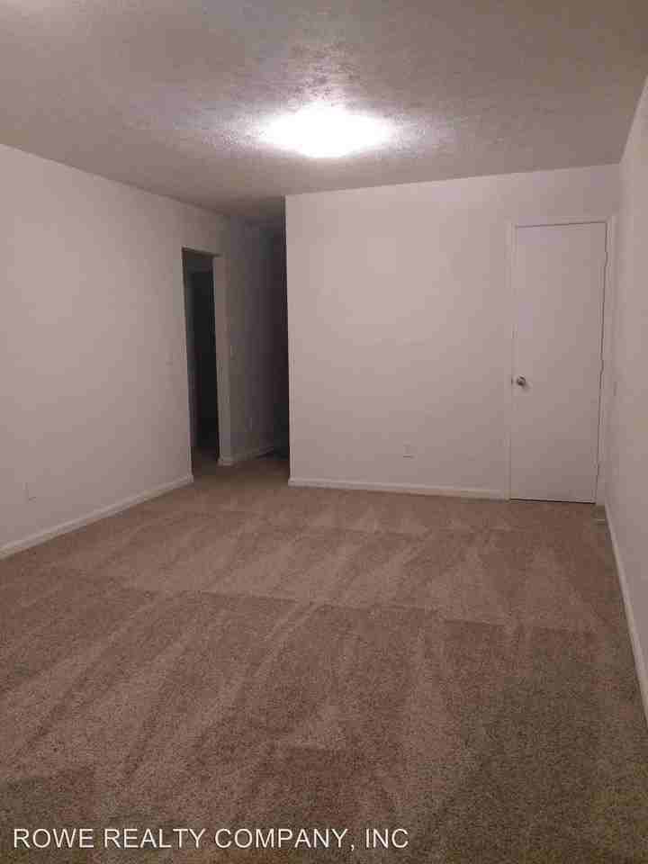 324 28TH STREET 401,402,403 - Photo 2 of 6