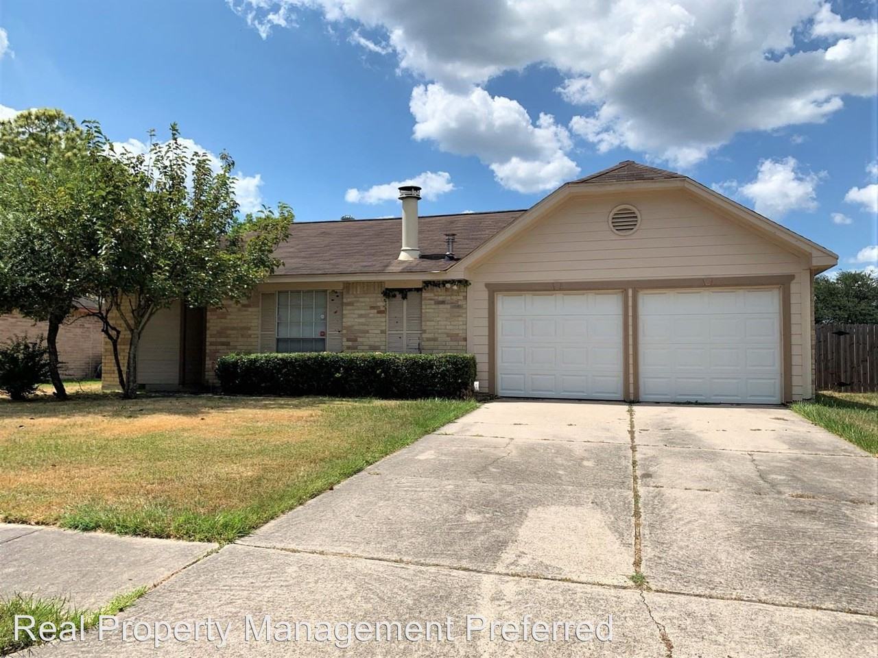 731 Northaire Dr - Photo 2 of 5