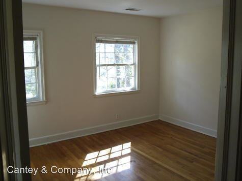 9 A-B Pinecrest Court - Photo 3 of 5