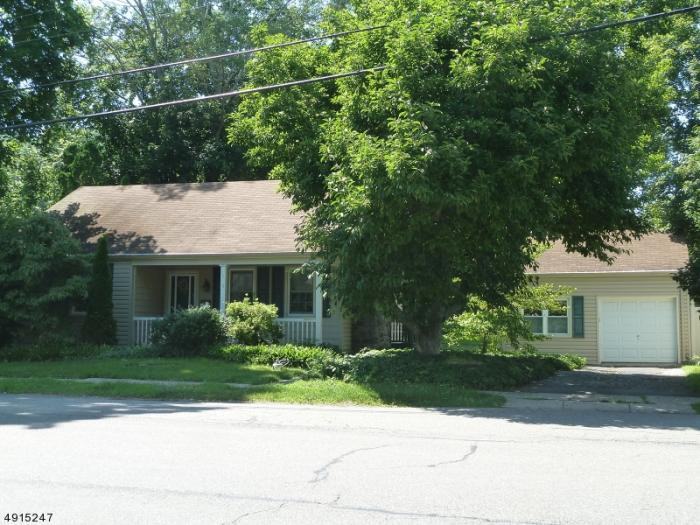 106 W Valley View Ave - Photo 3 of 18