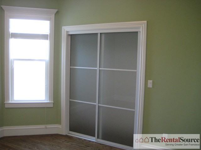 480 Douglass St - Photo 3 of 16