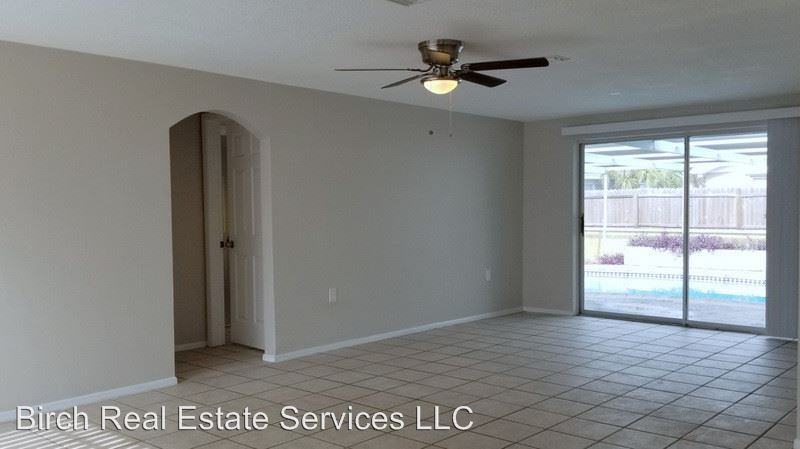 1132 Chelsea Lane - Photo 3 of 24