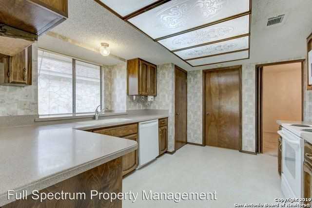 14127 Kings Meadows - Photo 3 of 7