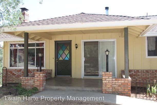17385 Carlozzi Drive - Photo 2 of 12