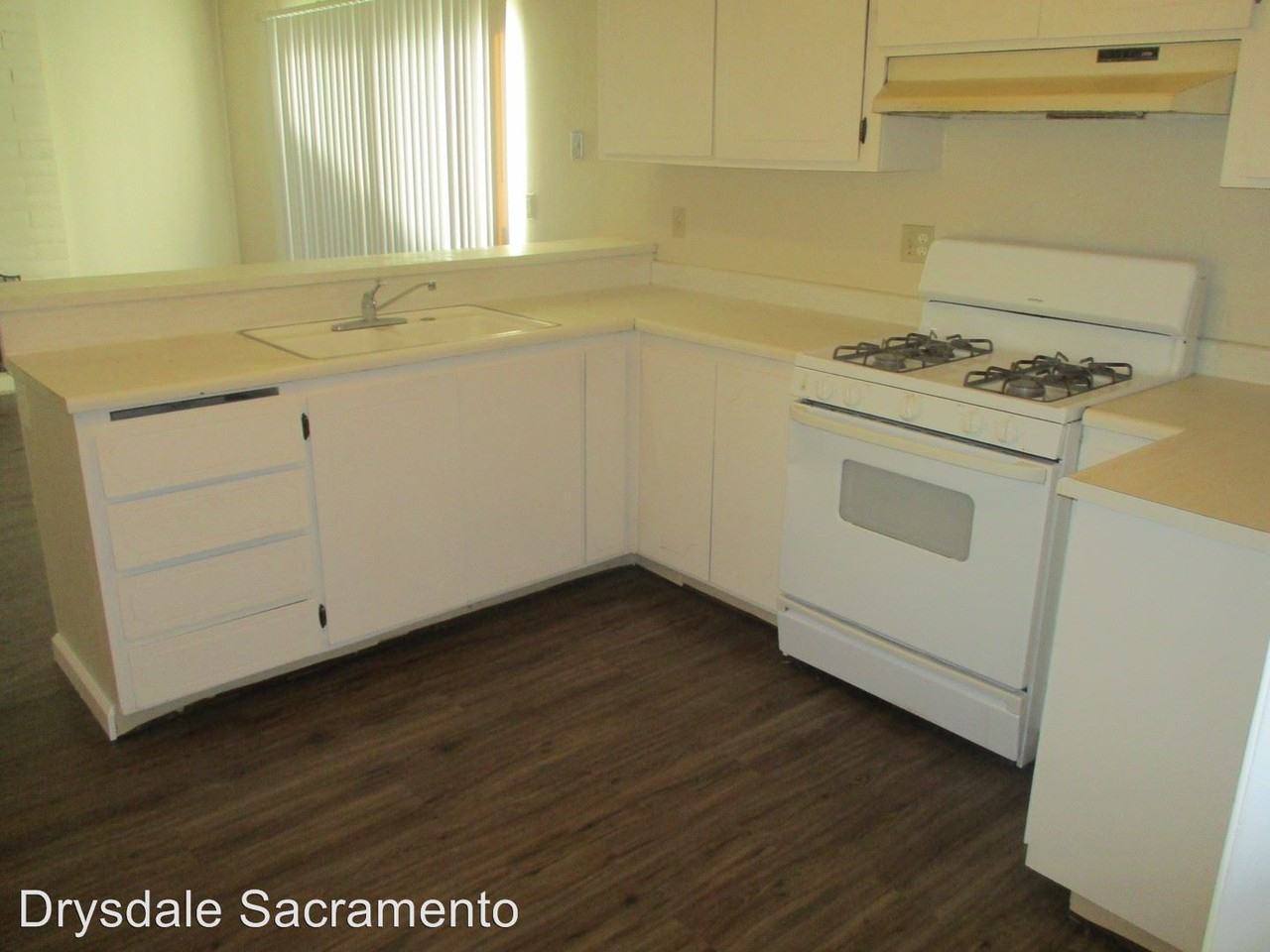 5412 Sawtooth Court - Photo 2 of 14