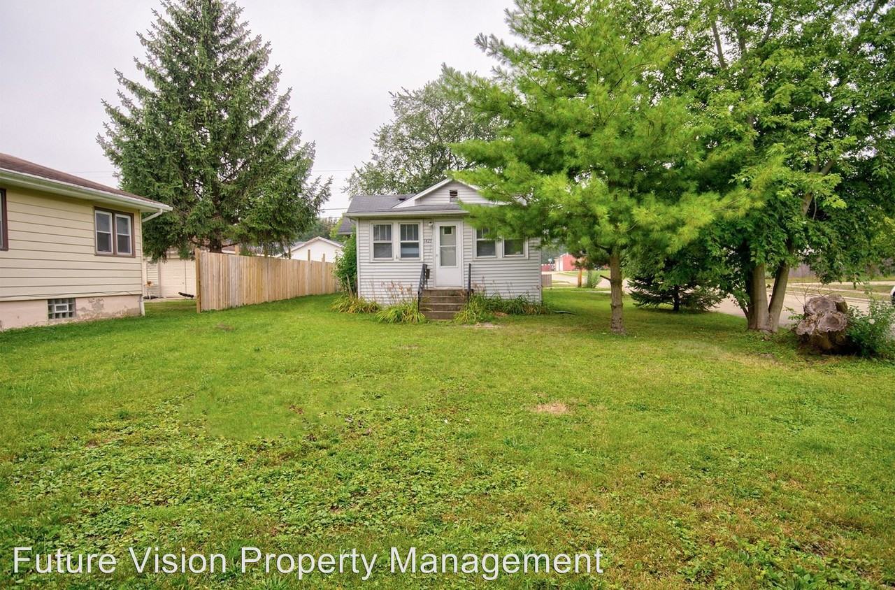 1425 Dearborn - Photo 3 of 20