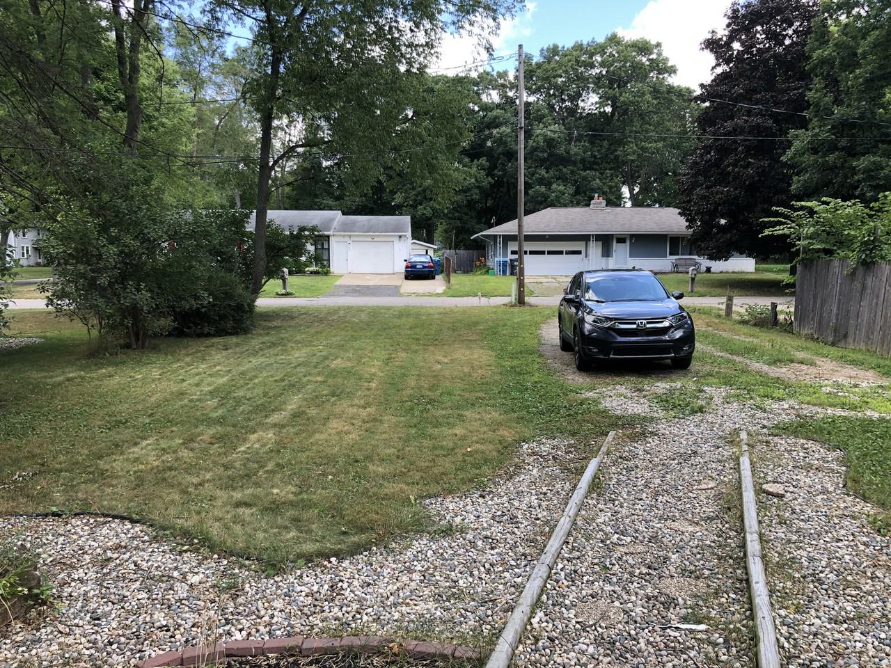 2523 Stevens Ave - Photo 2 of 16