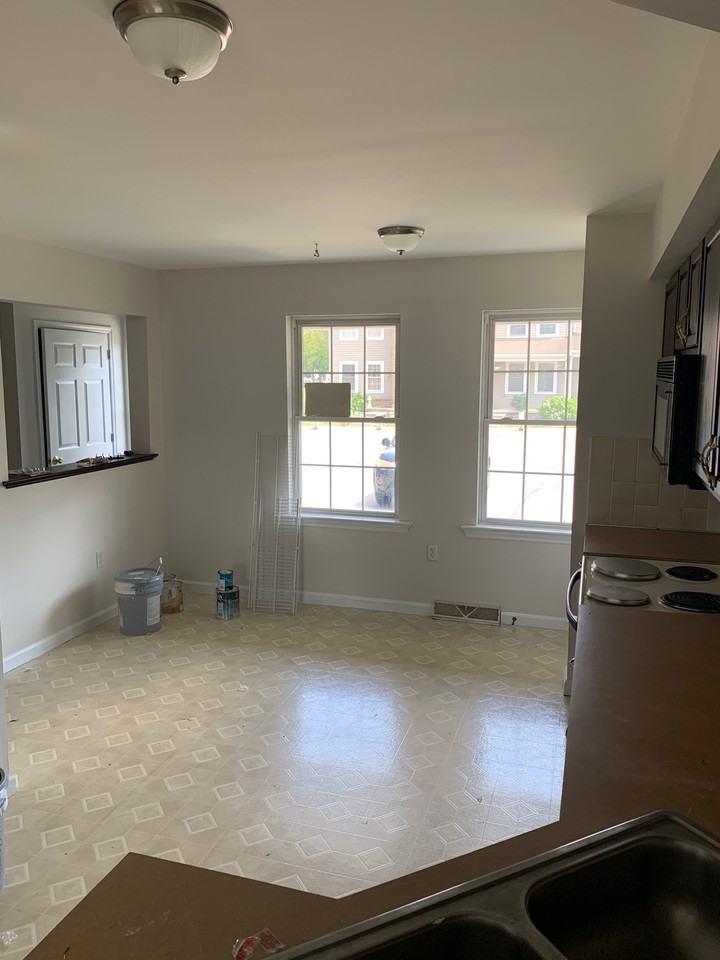 4027 Bradford Cir - Photo 3 of 20