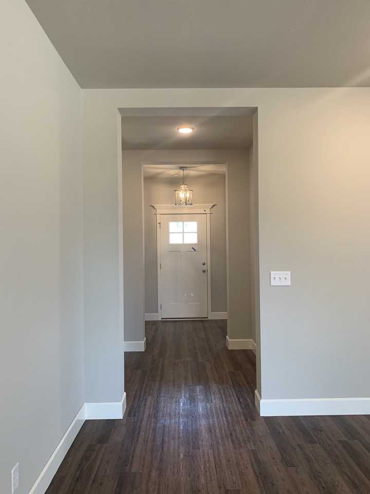 13313 S 19th St - Photo 3 of 17