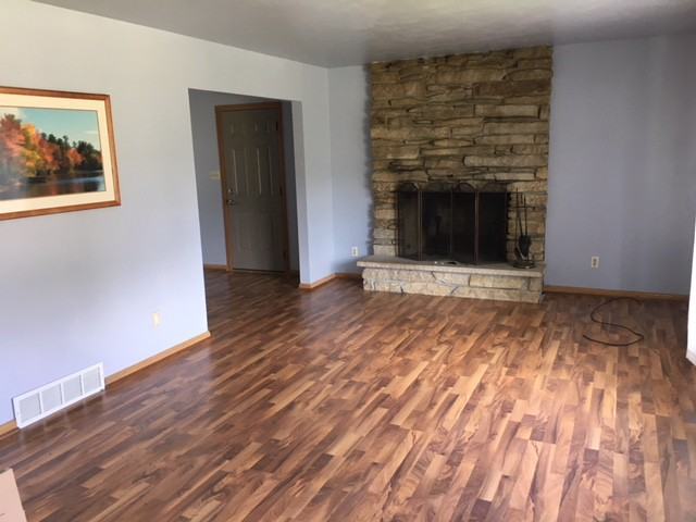 210 W Spaulding St - Photo 2 of 8