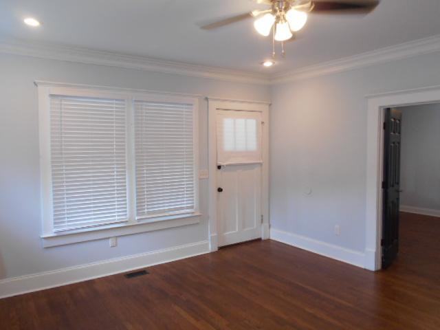 765 Elbert St Sw - Photo 3 of 21