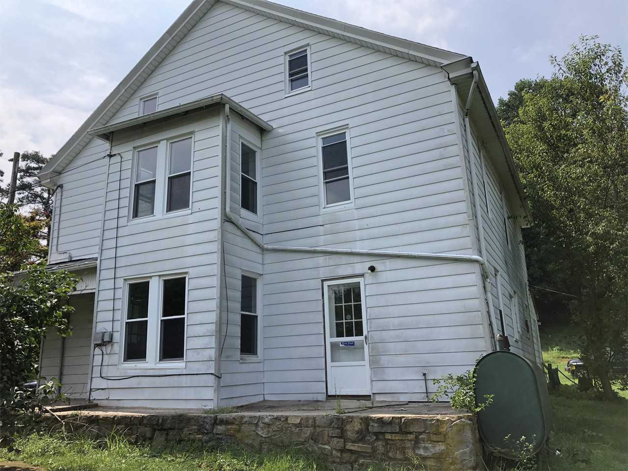 482 Adamstown Road - Photo 3 of 17