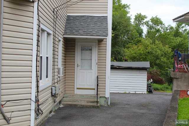 77 Lower Notch Road - Photo 2 of 5