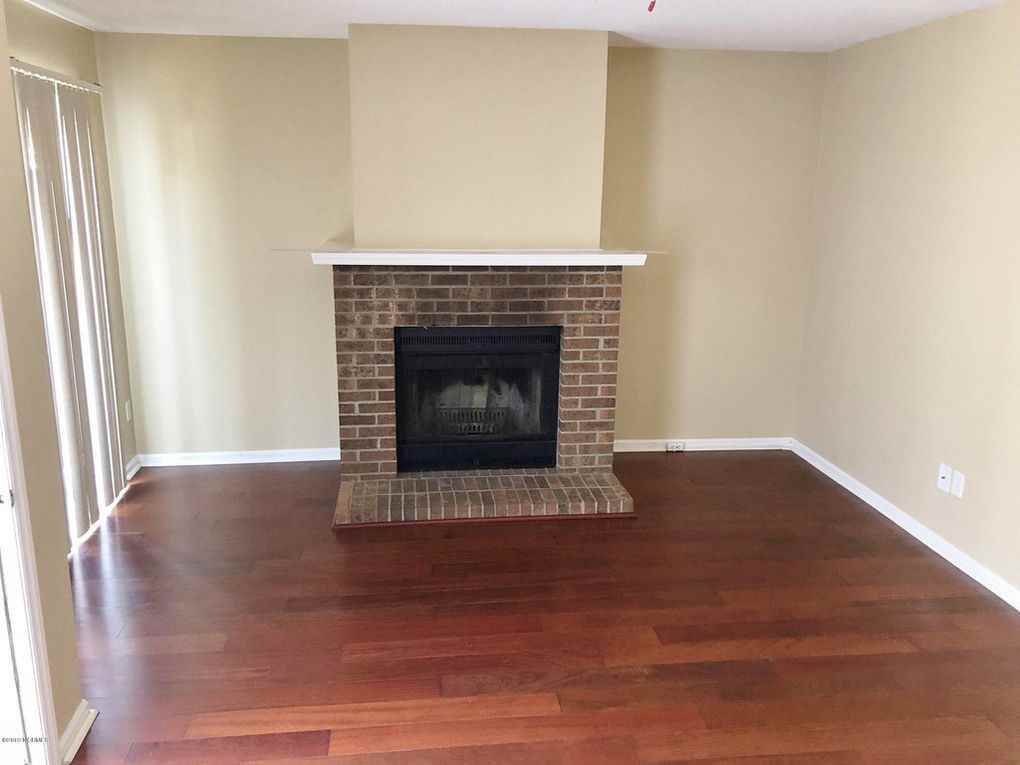 3705 Nealshire Dr Nw #3 - Photo 2 of 3